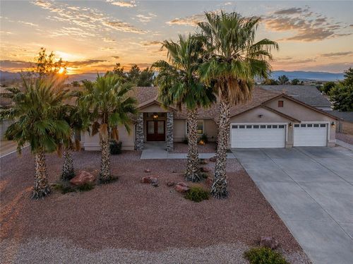 4311 Rafter B Ave, Kingman, AZ, 86401-7308 | Card Image