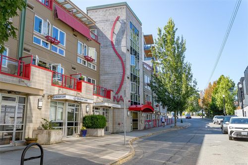 206-99 Chapel St, Nanaimo, BC, V9R5H3 | Card Image