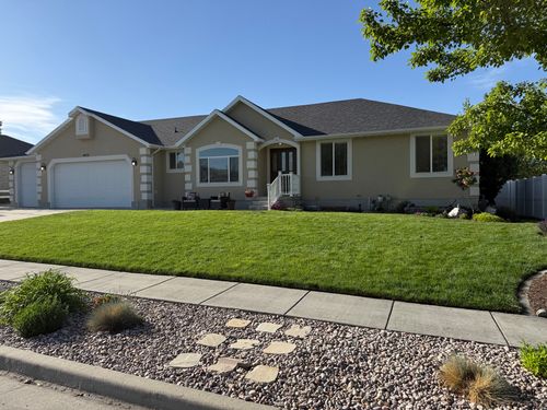 4032 Red Tail Dr, Riverton, UT, 84065-6017 | Card Image
