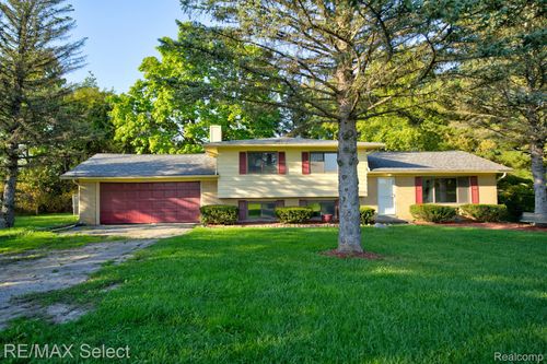 7120 Beecher Rd, Clayton Twp, MI, 49235-9518 | Card Image