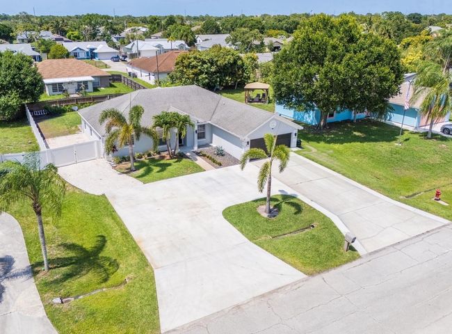 249 Sw Aubudon Ave, House other with 4 bedrooms, 2 bathrooms and null parking in Port St. Lucie FL | Image 36