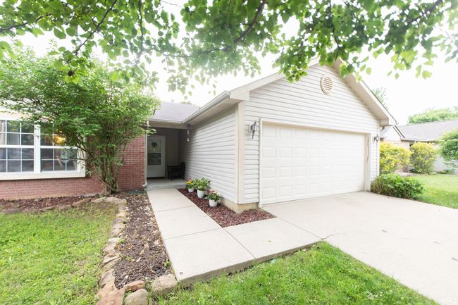 5530 W Cobblestone St, House other with 3 bedrooms, 2 bathrooms and null parking in Bloomington IN | Image 29