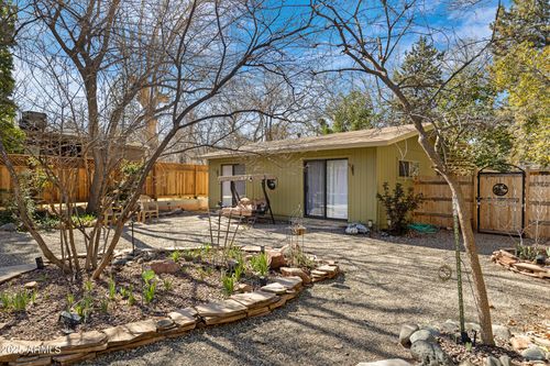 305 Bear Wallow Ln, Sedona, AZ, 86336-4268 | Card Image