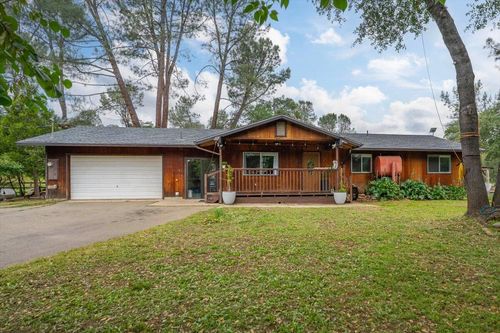 21126 Scheer Dr, Redding, CA, 96002-9320 | Card Image