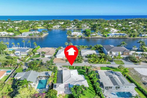 3216 Karen Dr, Delray Beach, FL, 33483-6206 | Card Image