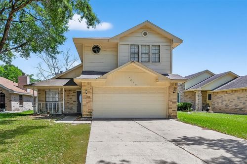4230 Hawk Meadow Dr, Katy, TX, 77449-5557 | Card Image
