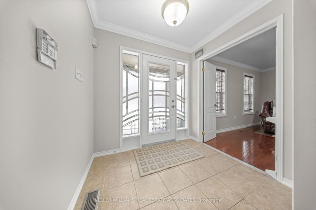 10 Westacott Cres, House other with 5 bedrooms, 5 bathrooms and 3 parking in Ajax ON | Image 6