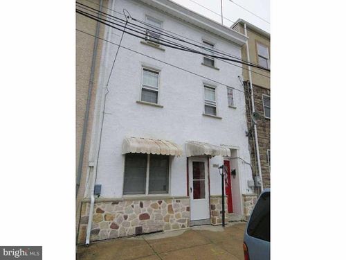 front-3767 Cresson, PHILADELPHIA, PA, 19127 | Card Image