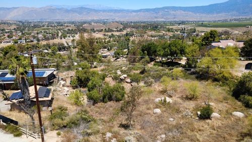 2 Vista Del Valle, Hemet, CA, 92544 | Card Image