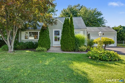 1205 Willard Ave, Newington, CT, 06111-3850 | Card Image