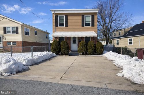 515 Capitol Heights Blvd, CAPITOL HEIGHTS, MD, 20743-2954 | Card Image