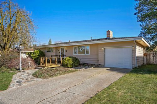 6520 N Fotheringham St, Spokane, WA, 99208 | Card Image
