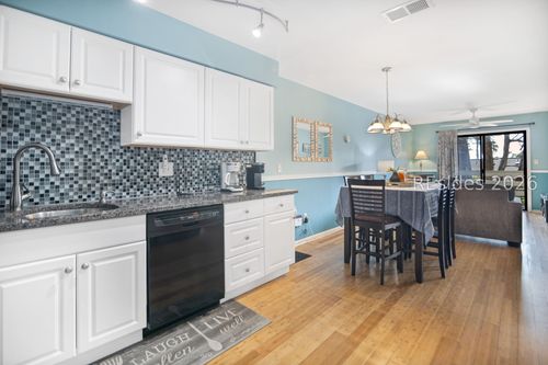 apt-2j-45 Folly Field Rd, Hilton Head Island, SC, 29928-5473 | Card Image