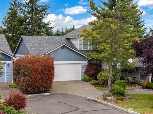 9766 Ebbtide Ln Nw, Silverdale, WA, 98383-8348 | Card Image