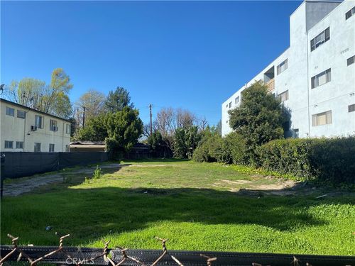 4615 Fulton Ave, Sherman Oaks, CA, 91423-4339 | Card Image