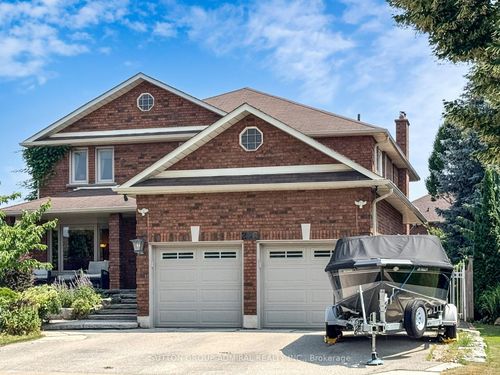 236 Russet Way, Woodbridge, ON, L4L5C1 | Card Image