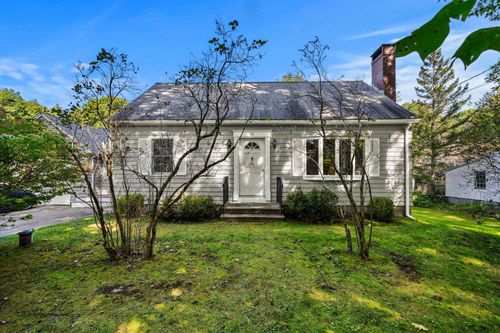 67 Walnut Ave, North Hampton, NH, 03862-2012 | Card Image