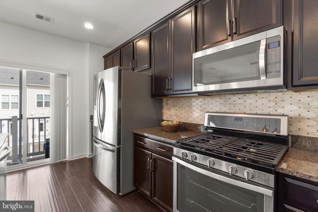 B - 665 E Church St, Townhouse with 3 bedrooms, 3 bathrooms and null parking in FREDERICK MD | Image 13