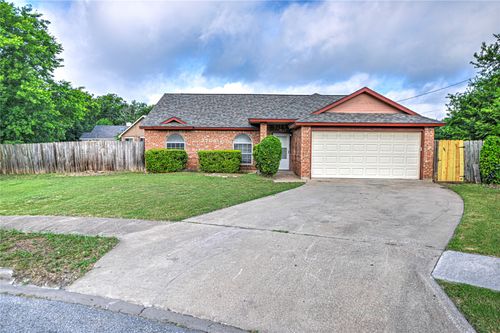 3708 Valley Forge Dr, Killeen, TX, 76543-4962 | Card Image
