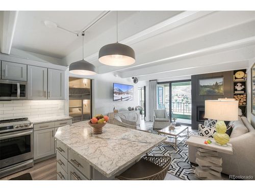 231-220 E La Bonte St, Dillon, CO, 80435 | Card Image