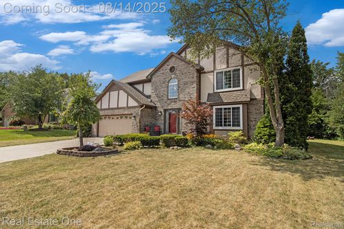 3464 Kossuth Ct, Lake Orion, MI, 48360-2506 | Card Image