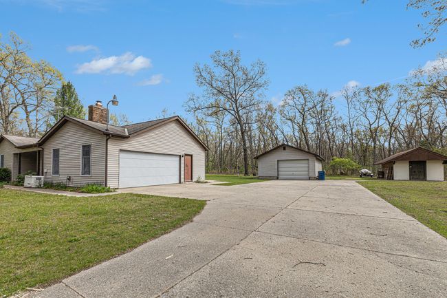 7719 Guenthardt Rd, House other with 3 bedrooms, 2 bathrooms and null parking in Manistee MI | Image 5