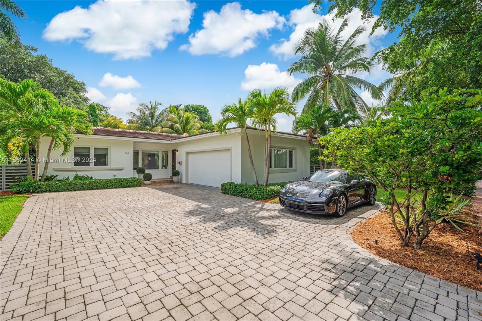 San Sebastian Ave, Coral Gables, FL 33134