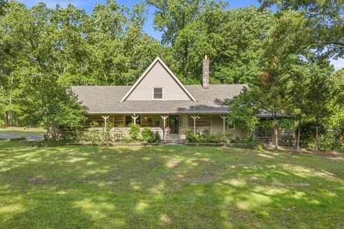 1070 Mcmurry Road, Parsons, TN, 38363 | Card Image