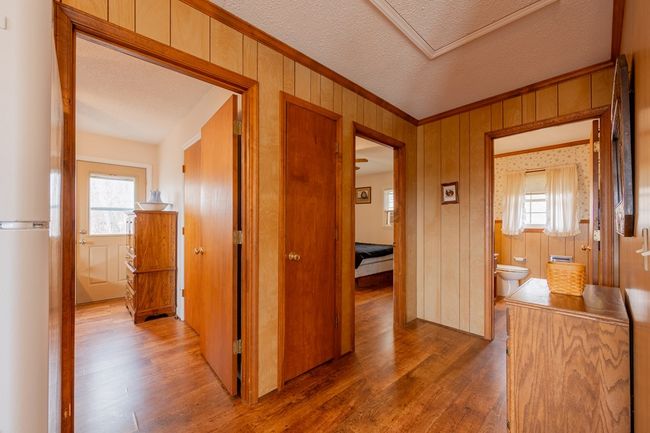 913 Kanawha Ridge Rd, House other with 3 bedrooms, 2 bathrooms and null parking in Dugspur VA | Image 17