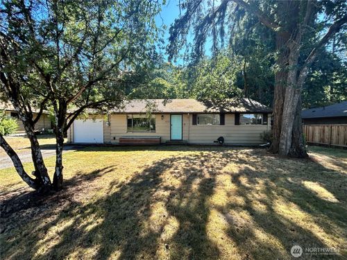 11717 83rd Ave Sw, Lakewood, WA, 98498-5501 | Card Image