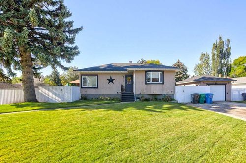 430 Dieppe Blvd S, Lethbridge, AB, T1J3X1 | Card Image