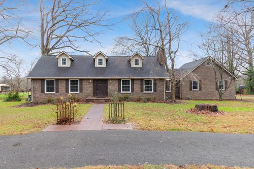 209 Spring Creek Rd, Estill Springs, TN, 37330-3219 | Card Image