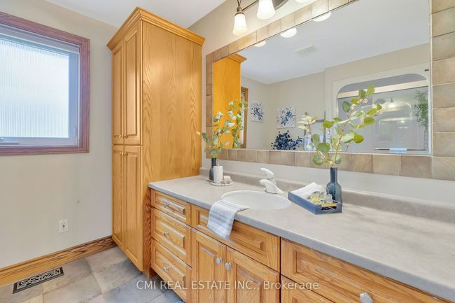 1165 Gesto Sideroad, House other with 3 bedrooms, 4 bathrooms and 8 parking in Essex ON | Image 30