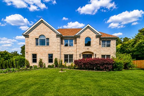 1685 Marion St, Roselle, IL, 60172-5002 | Card Image