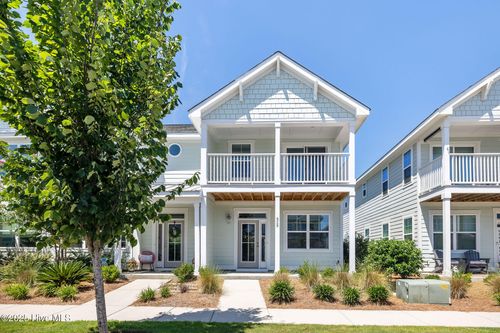 929 Wharton Ave, Wilmington, NC, 28412-8296 | Card Image