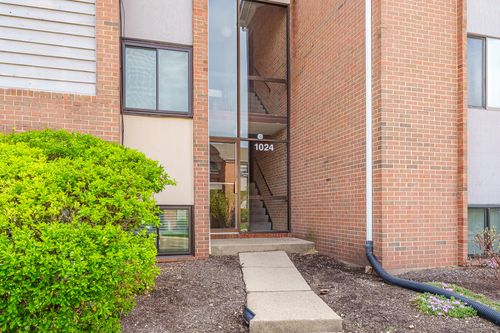 a-1024 Hidden Landing Trl, Dayton, OH, 45449-2534 | Card Image