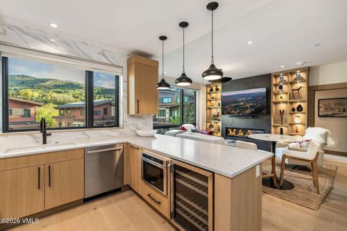 102-42 Riverfront Ln, Avon, CO, 81620 | Card Image