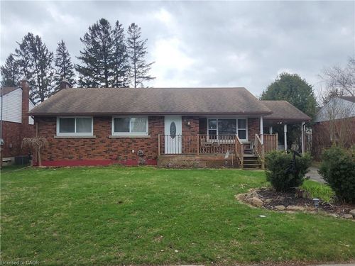 6142 Scott Street, Niagara Falls, ON, L2E3B5 | Card Image