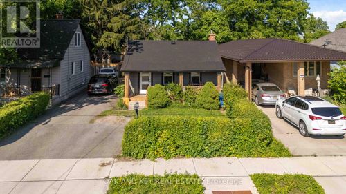 431 Burdick Pl, London, ON, N5W4P4 | Card Image