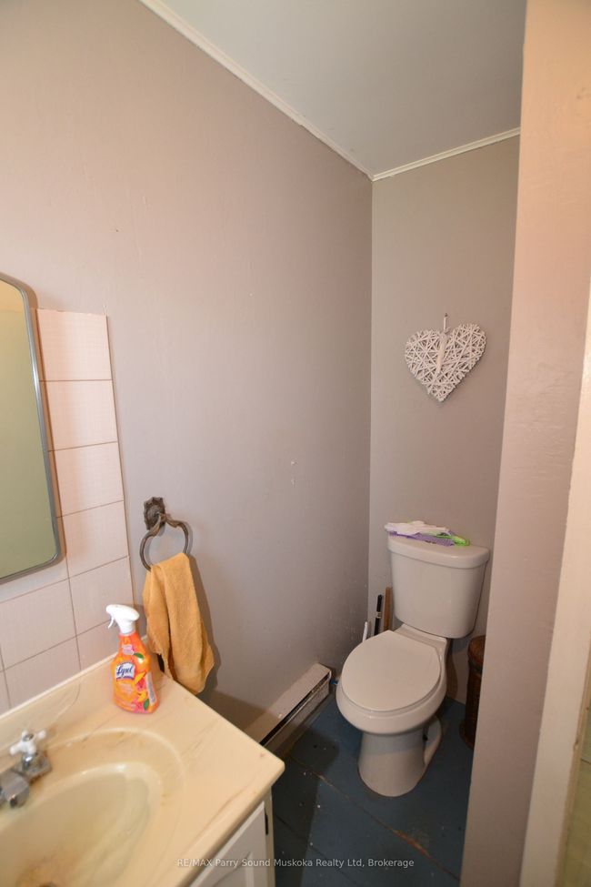 1672 Highway 69 Highway, Home with 0 bedrooms, 0 bathrooms and null parking in The Archipelago ON | Image 28
