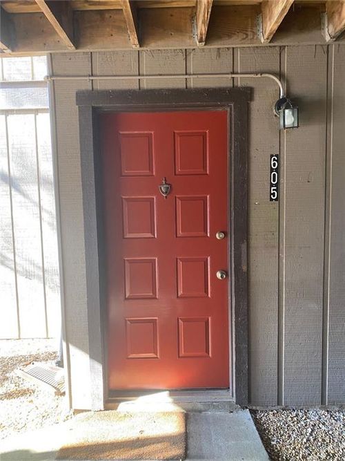 605 River Run Dr, Atlanta, GA, 30350-6310 | Card Image