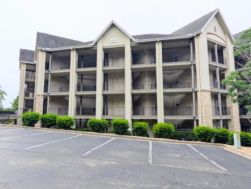 7-330 S Wildwood Dr, Branson, MO, 65616-7087 | Card Image