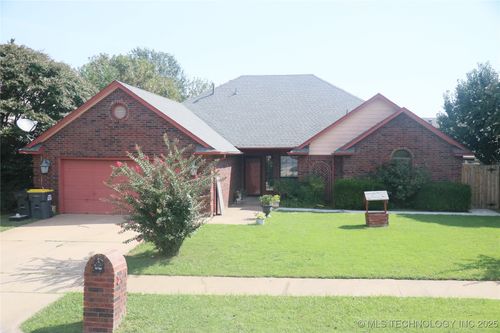 13761 Nyssa Ct, Glenpool, OK, 74033-3237 | Card Image