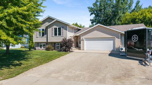 1291 Bellflower Ln Ne, Owatonna, MN, 55060 | Card Image