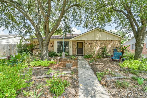 15326 E Fondren Cir, Houston, TX, 77071-3210 | Card Image