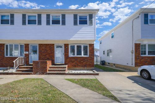 327 Chesterton Ave, Staten Island, NY, 10306-4403 | Card Image