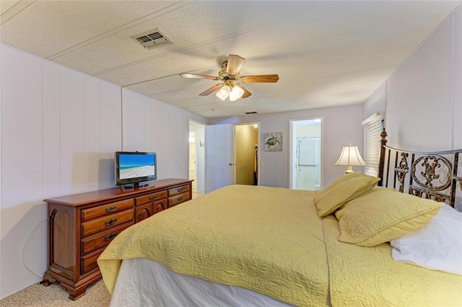 216 Palm Air Dr, House other with 2 bedrooms, 2 bathrooms and null parking in OSPREY FL | Image 15