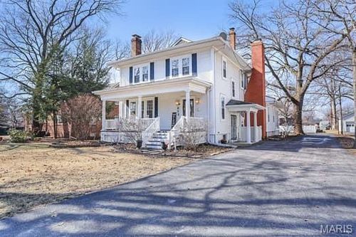 232 S 9th St, Wood River, IL, 62095-2332 | Card Image