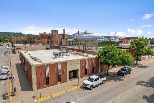 108-104108 E 4th St, Winona, MN, 55987-3511 | Card Image