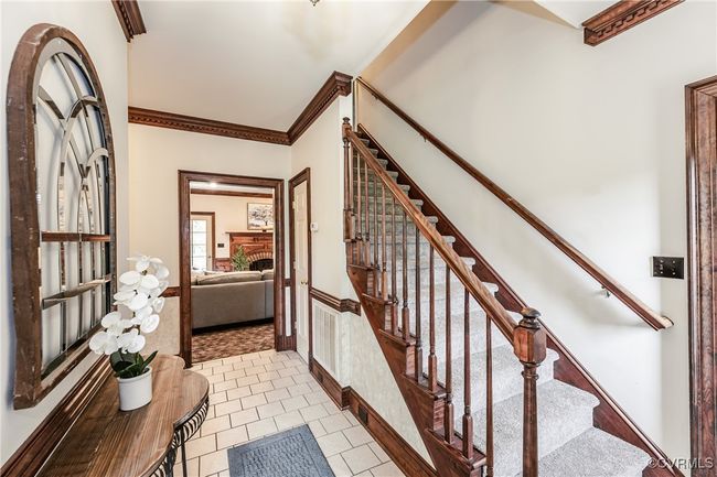 Entryway featuring ornamental molding, stairway, and tile patterned​​‌​​​​‌​​‌‌​‌‌​​​‌‌​​‌‌​‌​​​​​‌ floors | Image 12